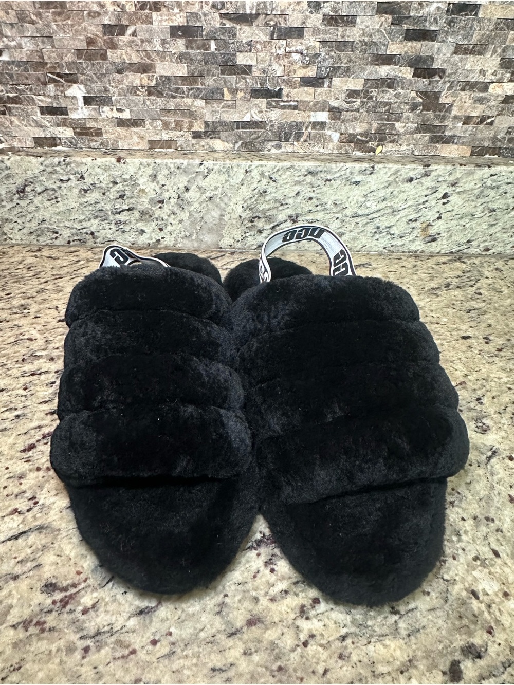 New UGG Fluff Yeah Slides Sz.10